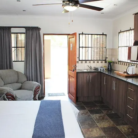 Ngwenya Boutique Hotel-2